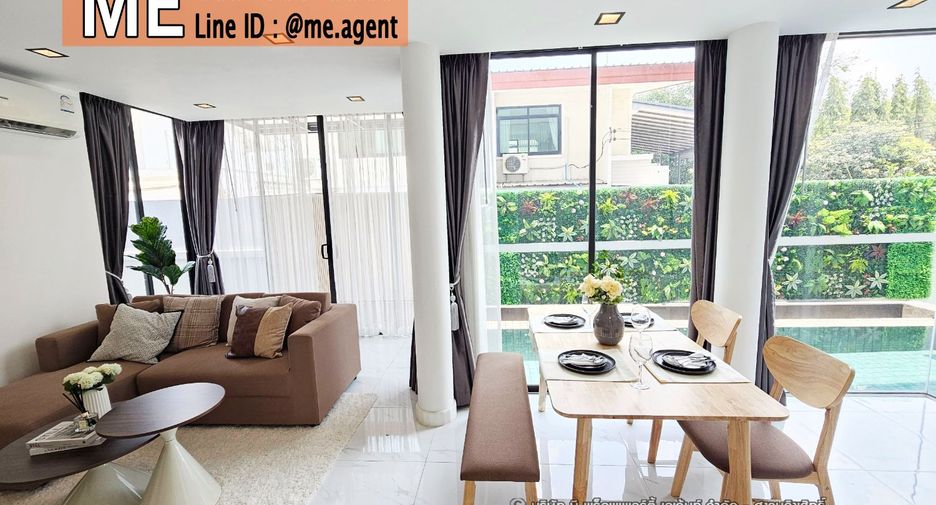 For rent 4 bedrooms townhouse in Suan Luang, Bangkok