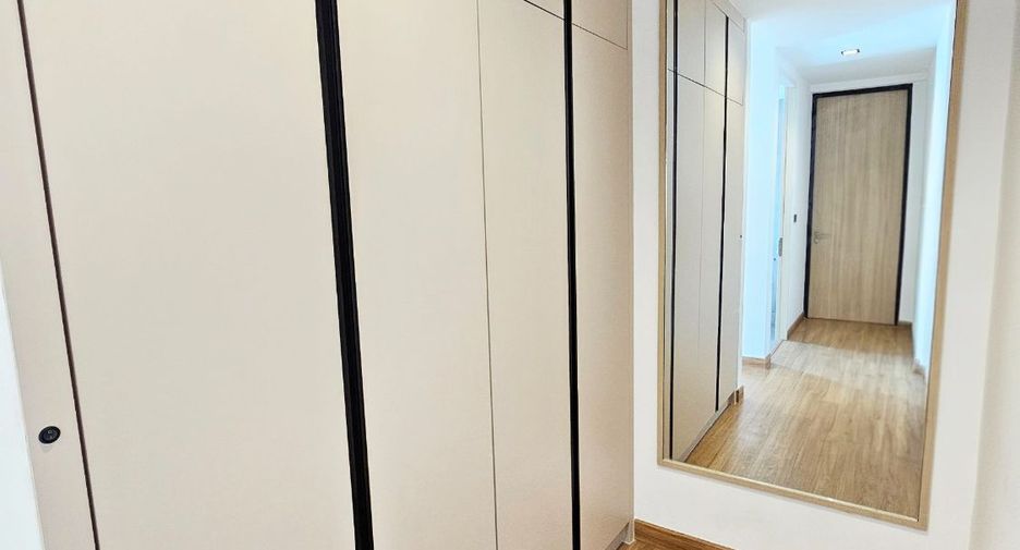 For rent 4 bedrooms townhouse in Suan Luang, Bangkok