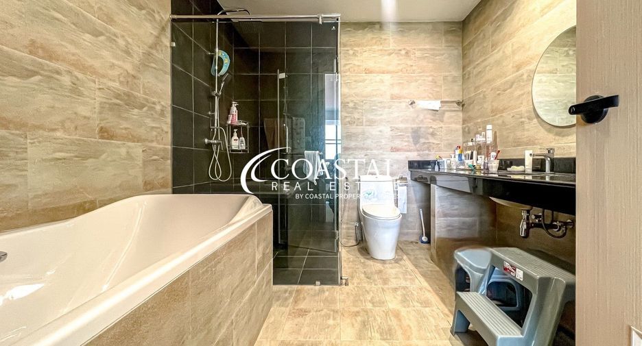 For sale 2 bedrooms condo in Jomtien, Pattaya
