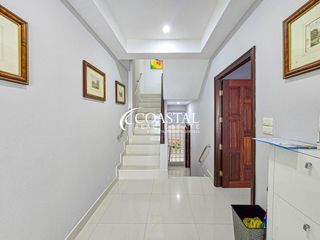 For sale 4 bedrooms townhouse in Bang Lamung, Chonburi