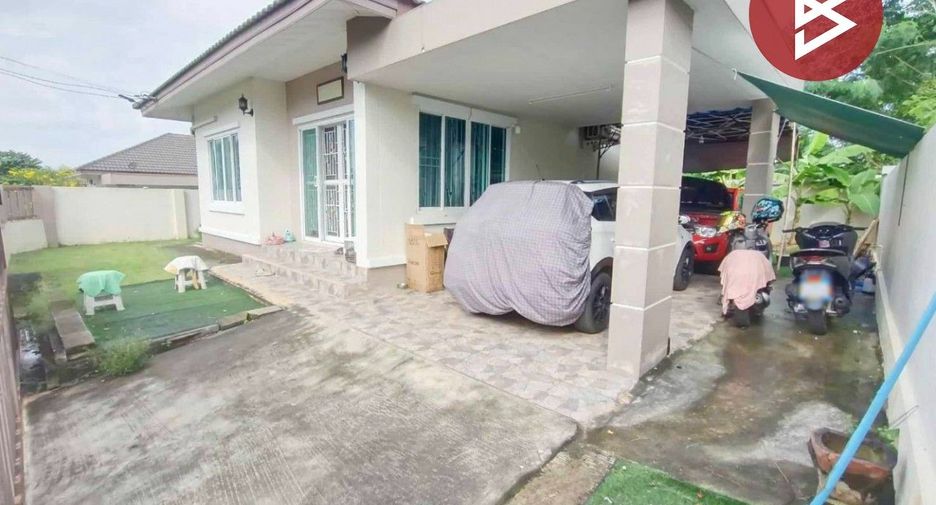 For sale 2 ベッドルーム townhouse in Phanom Sarakham, Chachoengsao