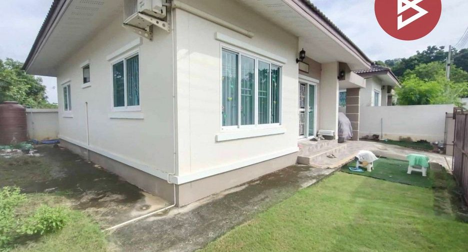 For sale 2 ベッドルーム townhouse in Phanom Sarakham, Chachoengsao