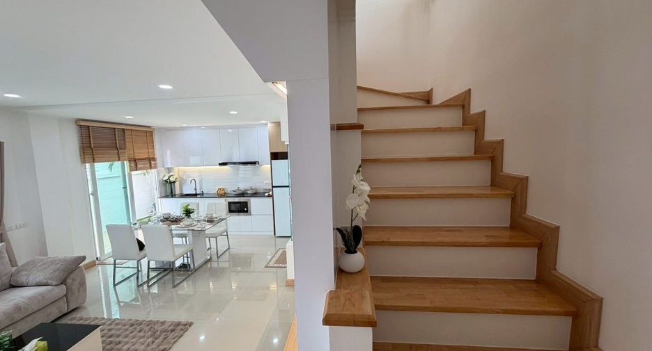 À vendre 3 chambres maison à East Pattaya, Pattaya