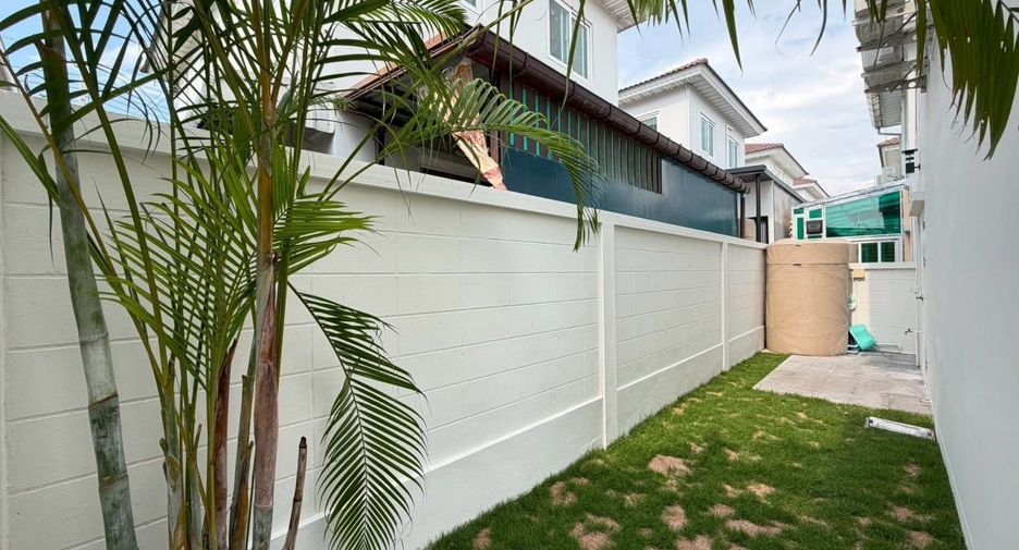À vendre 3 chambres maison à East Pattaya, Pattaya