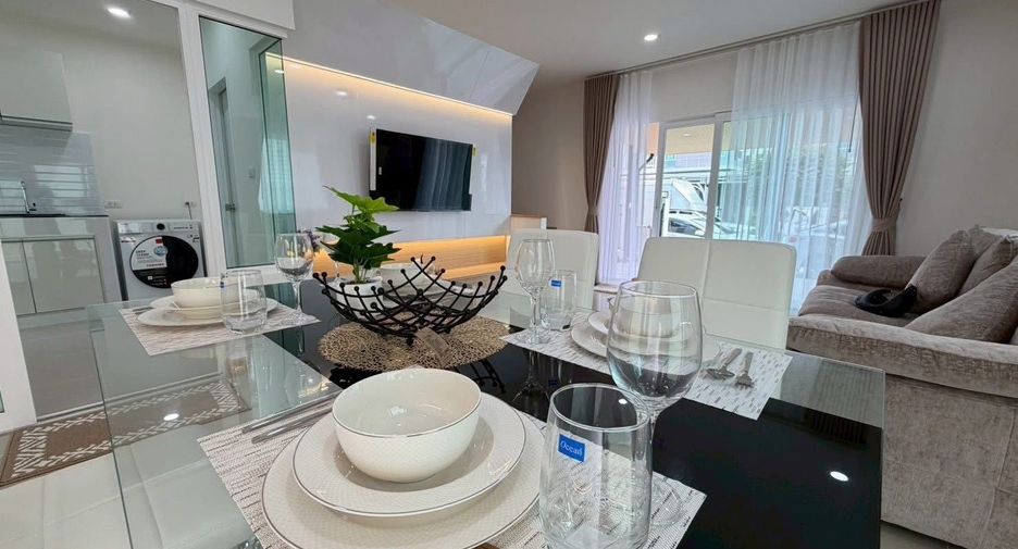 À vendre 3 chambres maison à East Pattaya, Pattaya