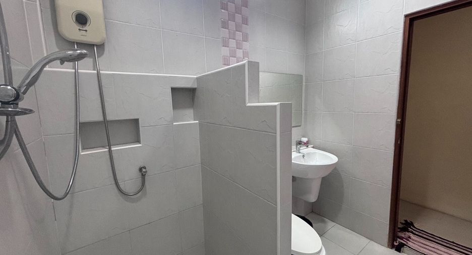 Haus zur Miete mit 2 Zimmer in Klaeng, Rayong