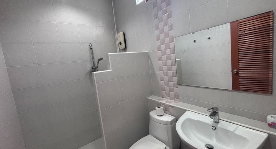 Haus zur Miete mit 2 Zimmer in Klaeng, Rayong