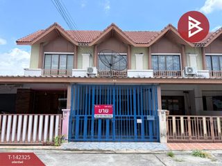 出售 2 卧室 联排别墅 在 Phan Thong, Chon Buri
