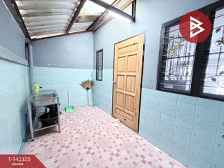 出售 2 卧室 联排别墅 在 Phan Thong, Chon Buri