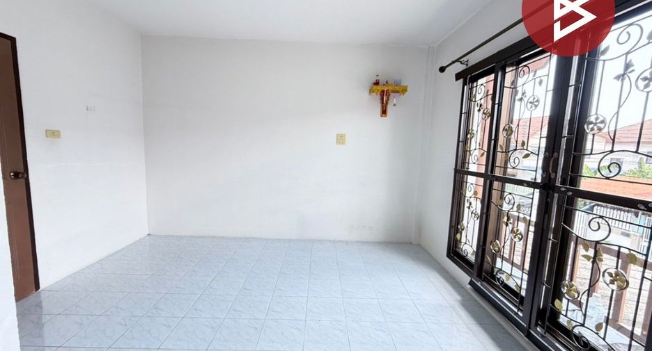 For sale 2 bedrooms townhouse in Phan Thong, Chonburi