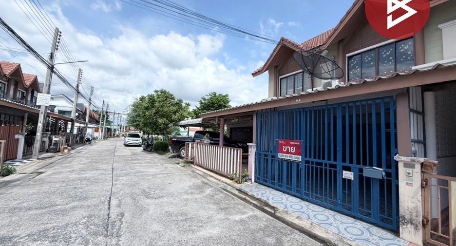 For sale 2 bedrooms townhouse in Phan Thong, Chonburi