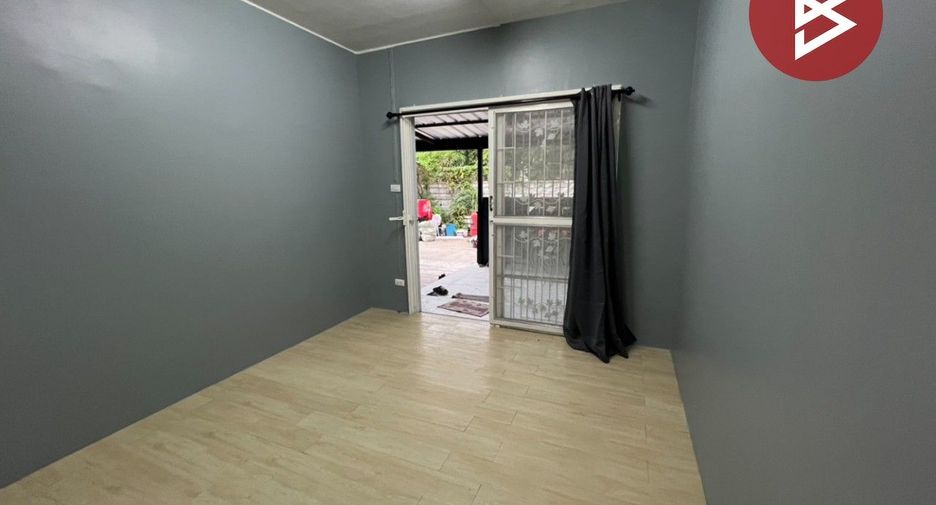 Casa adosada en venta de 3 habitaciones en Mueang Samut Prakan, Samut Prakan
