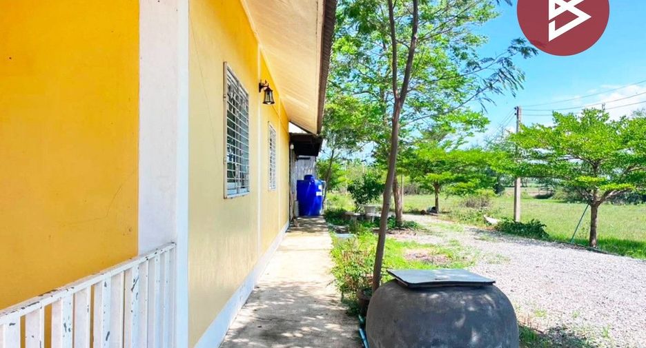 For sale 3 bedrooms house in Kaeng Krachan, Phetchaburi