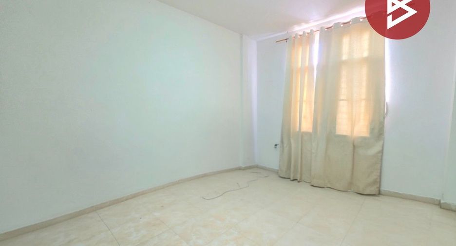 For sale 3 bedrooms townhouse in East Pattaya, Pattaya