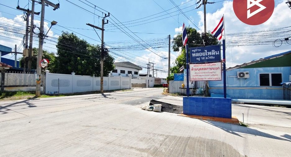 出售 2 卧室 联排别墅 在 Sam Phran, Nakhon Pathom
