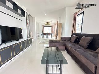 Haus zur Miete mit 3 Zimmer in Bang Lamung, Chonburi