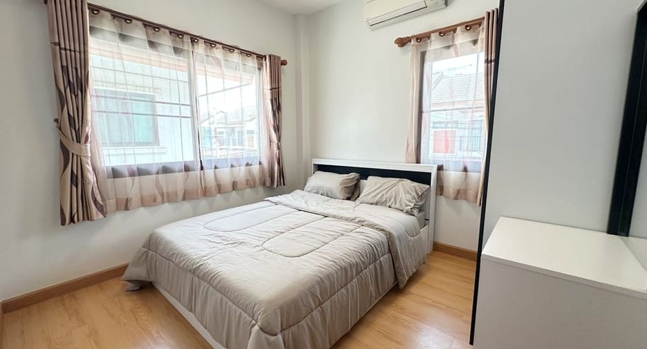 For rent 3 bedrooms house in East Pattaya, Pattaya