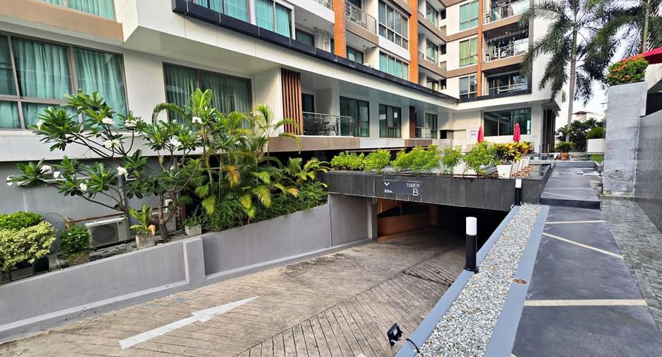 Condo en alquiler y en venta de 2 habitaciones en South Pattaya, Pattaya