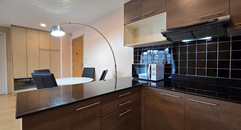 Condo en alquiler y en venta de 2 habitaciones en South Pattaya, Pattaya