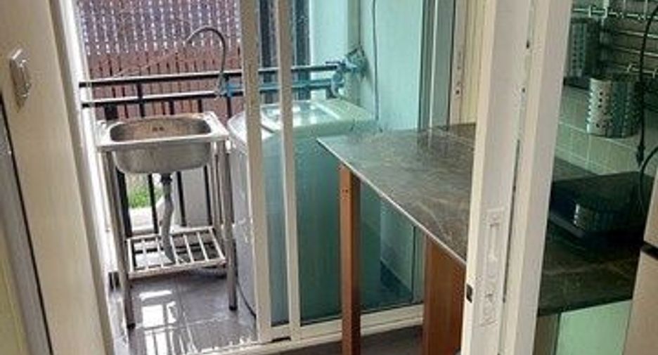 À louer 1 chambre condo à Phra Khanong, Bangkok