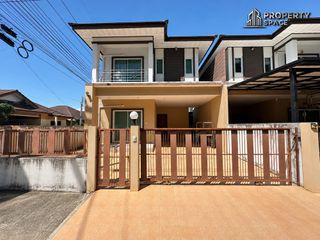 À louer 3 chambres maison à Bang Lamung, Chonburi