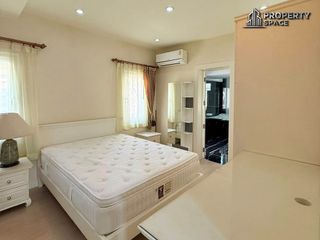 À louer 3 chambres maison à Bang Lamung, Chonburi