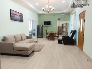 À louer 3 chambres maison à Bang Lamung, Chonburi