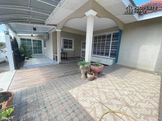 À louer 3 chambres maison à Bang Lamung, Chonburi