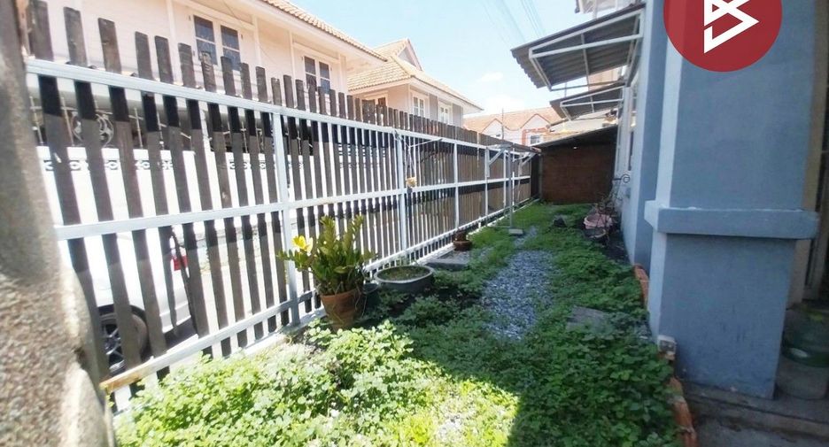 出售 3 卧室 联排别墅 在 Mueang Chachoengsao, Chachoengsao