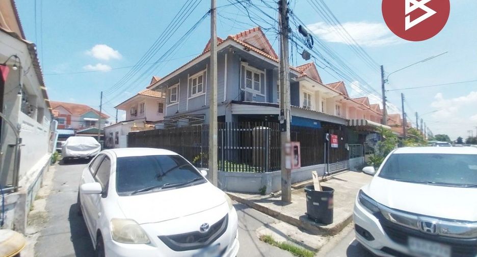 出售 3 卧室 联排别墅 在 Mueang Chachoengsao, Chachoengsao