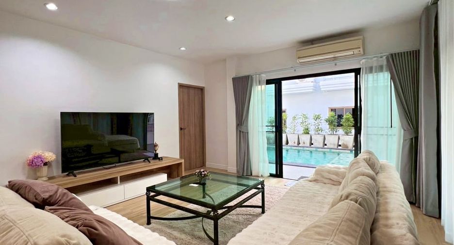 For rent and for sale 3 bedrooms villa in Sattahip, Chonburi