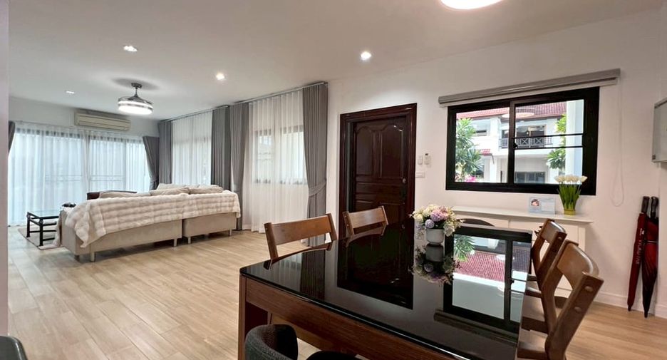 For rent and for sale 3 bedrooms villa in Sattahip, Chonburi