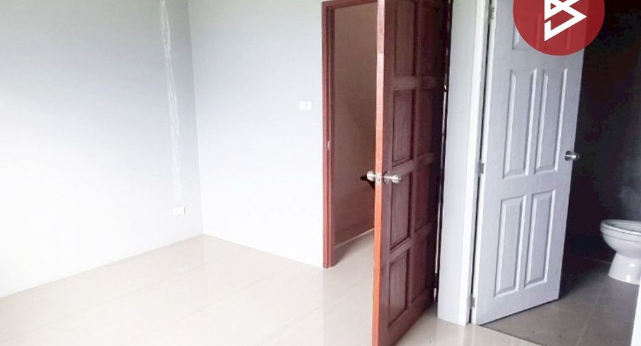 For sale 4 ベッドルーム retail Space in Tha Takiap, Chachoengsao