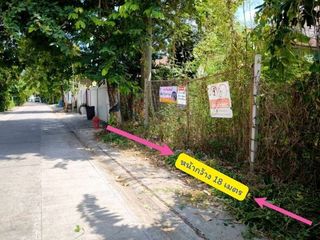 出售 土地 在 Phasi Charoen, 曼谷