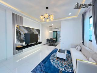 À louer 3 chambres maison à Bang Lamung, Chonburi