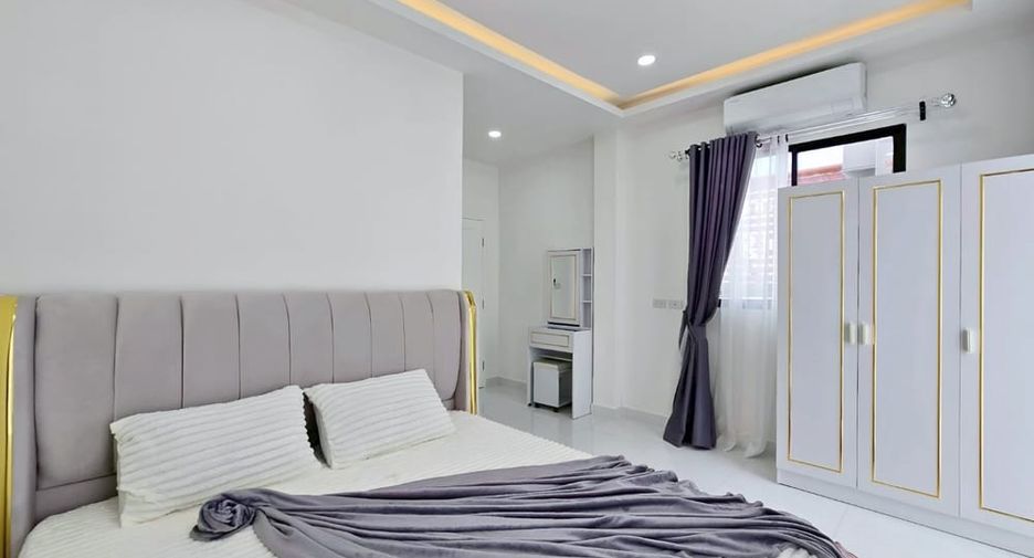 For rent 3 bedrooms house in East Pattaya, Pattaya