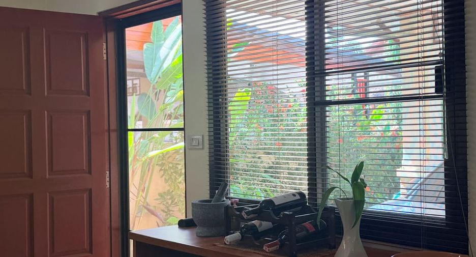 For sale 2 bedrooms house in East Pattaya, Pattaya