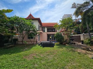 Villa en alquiler de 4 habitaciones en Bang Lamung, Chonburi