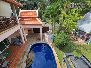 Villa en alquiler de 4 habitaciones en Bang Lamung, Chonburi