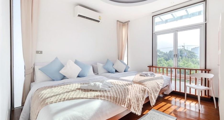 For rent 4 bedrooms villa in Sattahip, Chonburi