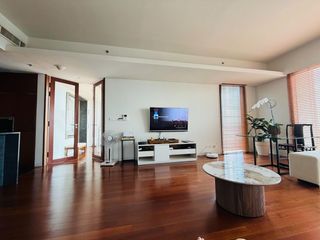 À louer 2 chambres condo à Pathum Wan, Bangkok