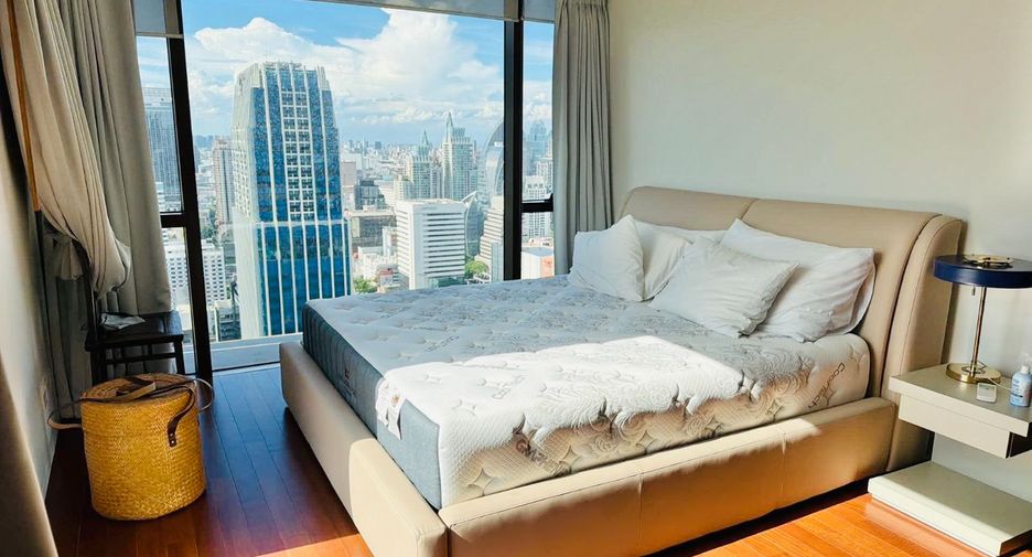 Wohnung zur Miete mit 2 Zimmer in Pathum Wan, Bangkok