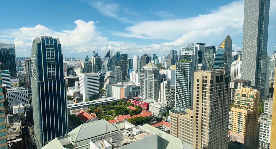 Wohnung zur Miete mit 2 Zimmer in Pathum Wan, Bangkok