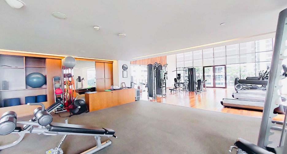 Wohnung zur Miete mit 2 Zimmer in Pathum Wan, Bangkok
