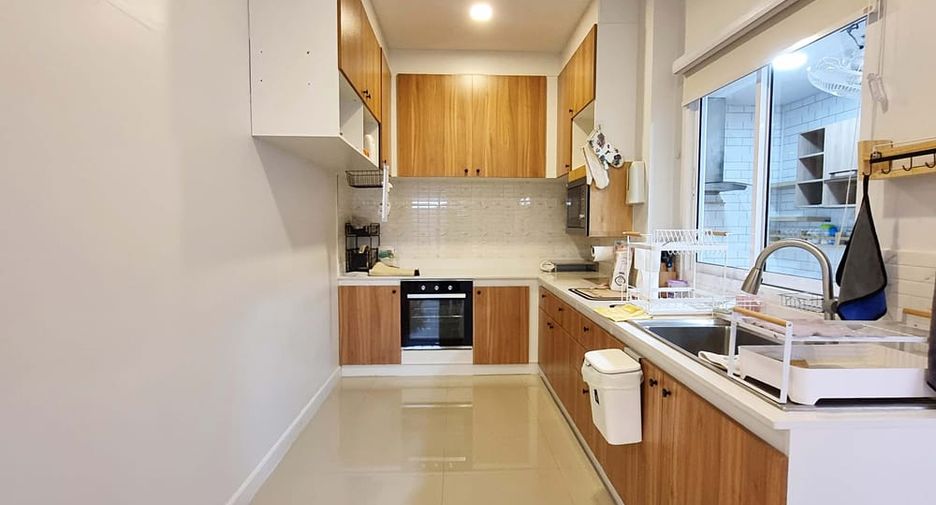 Продажа 3 спальни дом в Восточная Паттайя, Паттайя