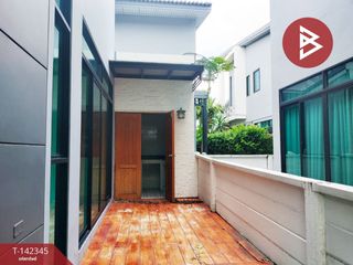 For sale 4 bedrooms house in Thanyaburi, Pathum Thani