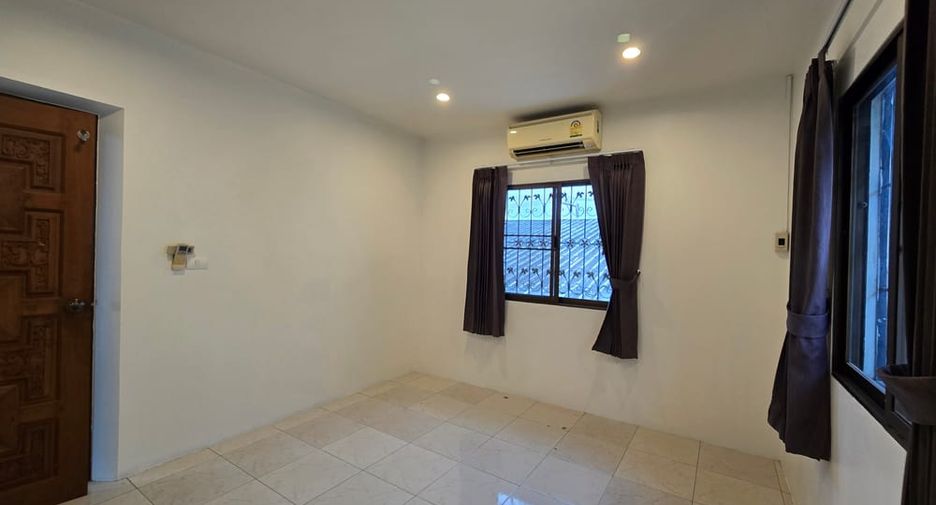 For rent and for sale 3 bedrooms house in South Pattaya, Pattaya