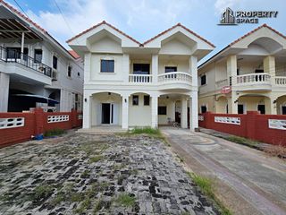 Haus zur Miete und zum Kauf mit 3 Zimmer in Bang Lamung, Chonburi
