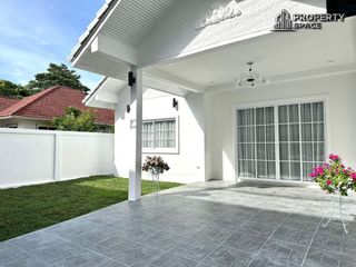 Haus zur Miete und zum Kauf mit 3 Zimmer in Bang Lamung, Chonburi