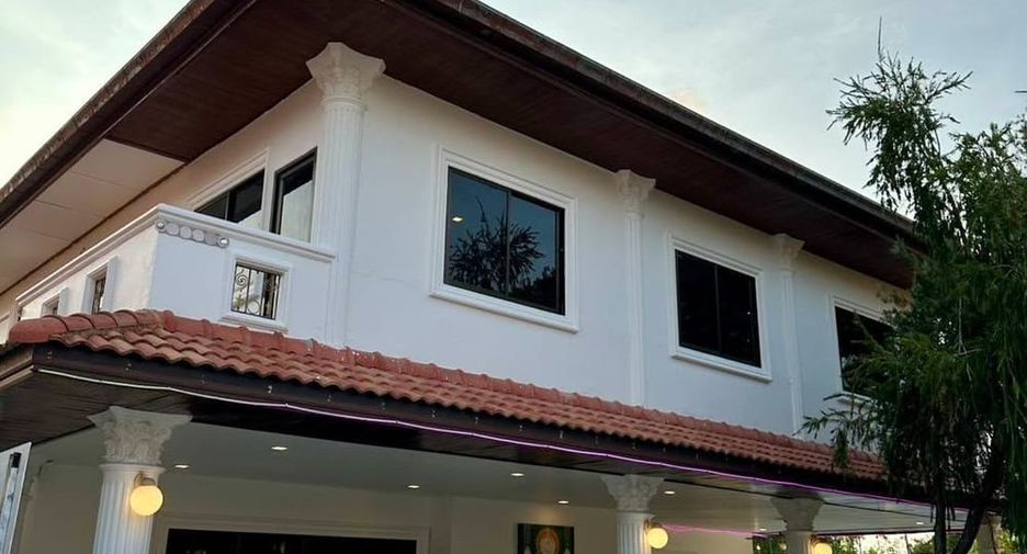 For rent 5 bedrooms villa in Jomtien, Pattaya